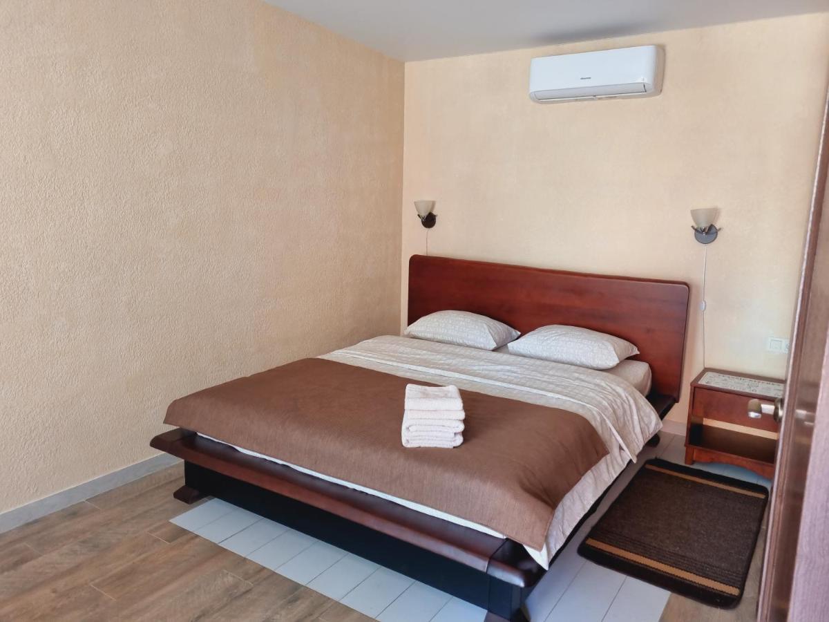 Ник Аэро Hotel คาร์คิฟ ภายนอก รูปภาพ