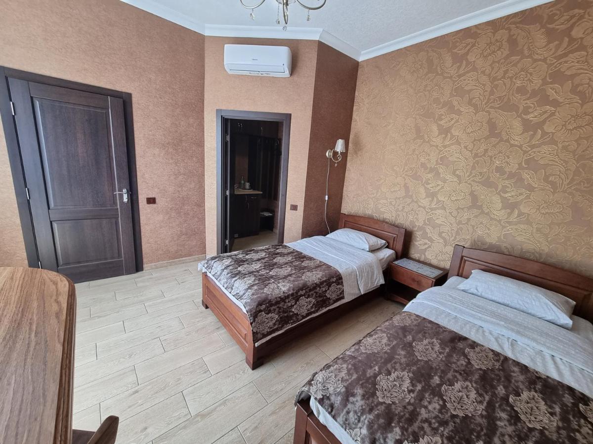 Ник Аэро Hotel คาร์คิฟ ภายนอก รูปภาพ